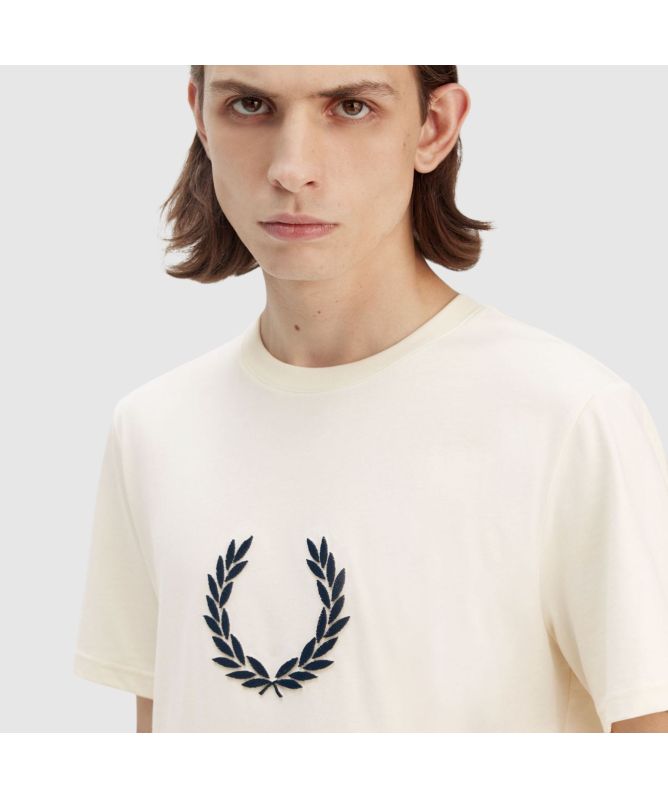 Fred Perry Textured Laurel Wreath Logo T-Shirt | Ecru-M8587
