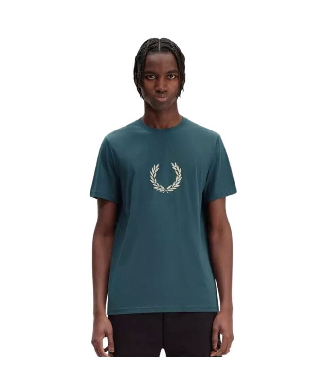 Fred Perry Laurel Wreath Graphic T-Shirt - M5632