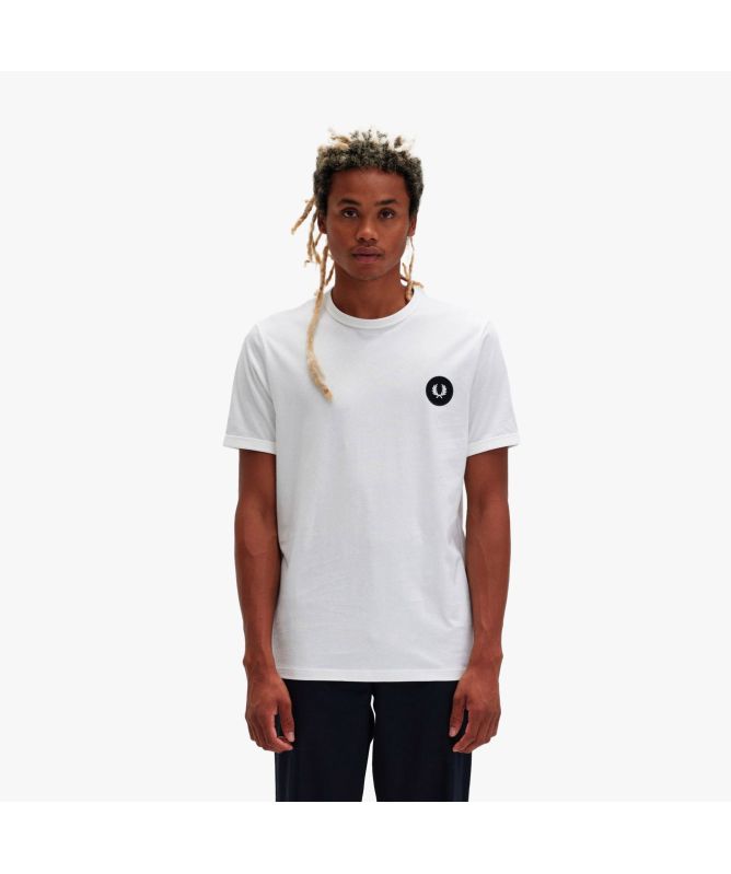 特価/完売前に【FRED PERRY】Laurel Wreath 半袖 Tシャツ Metallic Laurel Wreath T-Shirt - Black | Women's Trousers