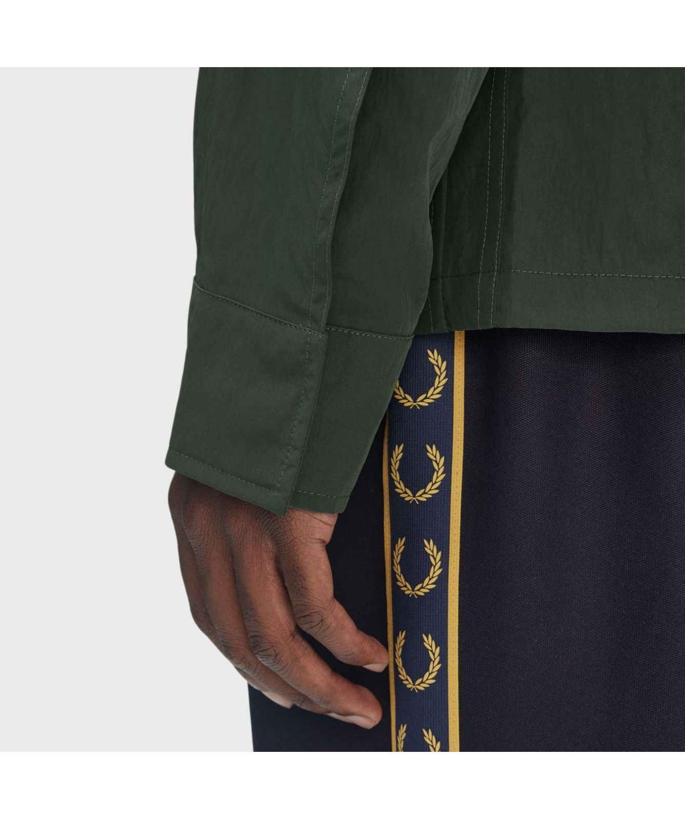 Fred Perry Zip Through Overshirt | Green - M5684-X89, Olive Mint 