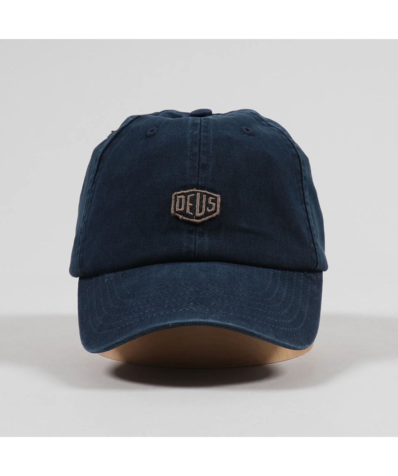[DEUS EX MACHINA] Shield Standard Dad Cap ★大人気★ Hats | Deus Ex Machina | Shield Standard Dad Cap Dijon