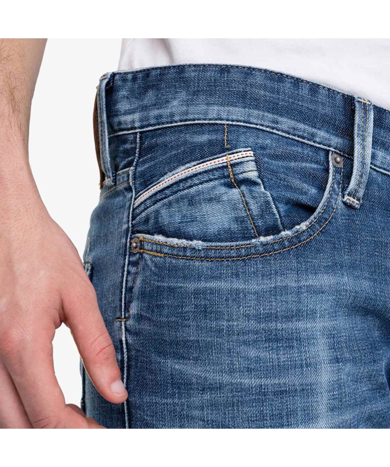 Replay Waitom M983 Medium Wash Regular Fit Jean | Blue-M983 285 