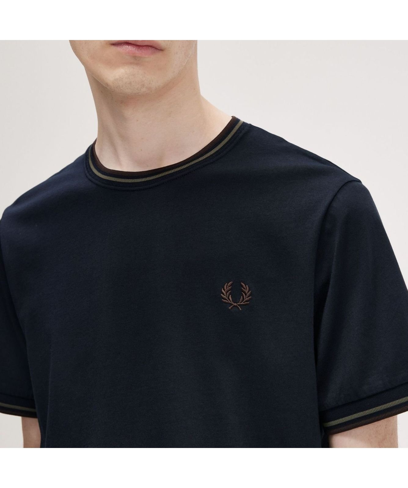Fred Perry Twin Tipped T-Shirt | Rust-M1588-W94-Ecru-X01-D