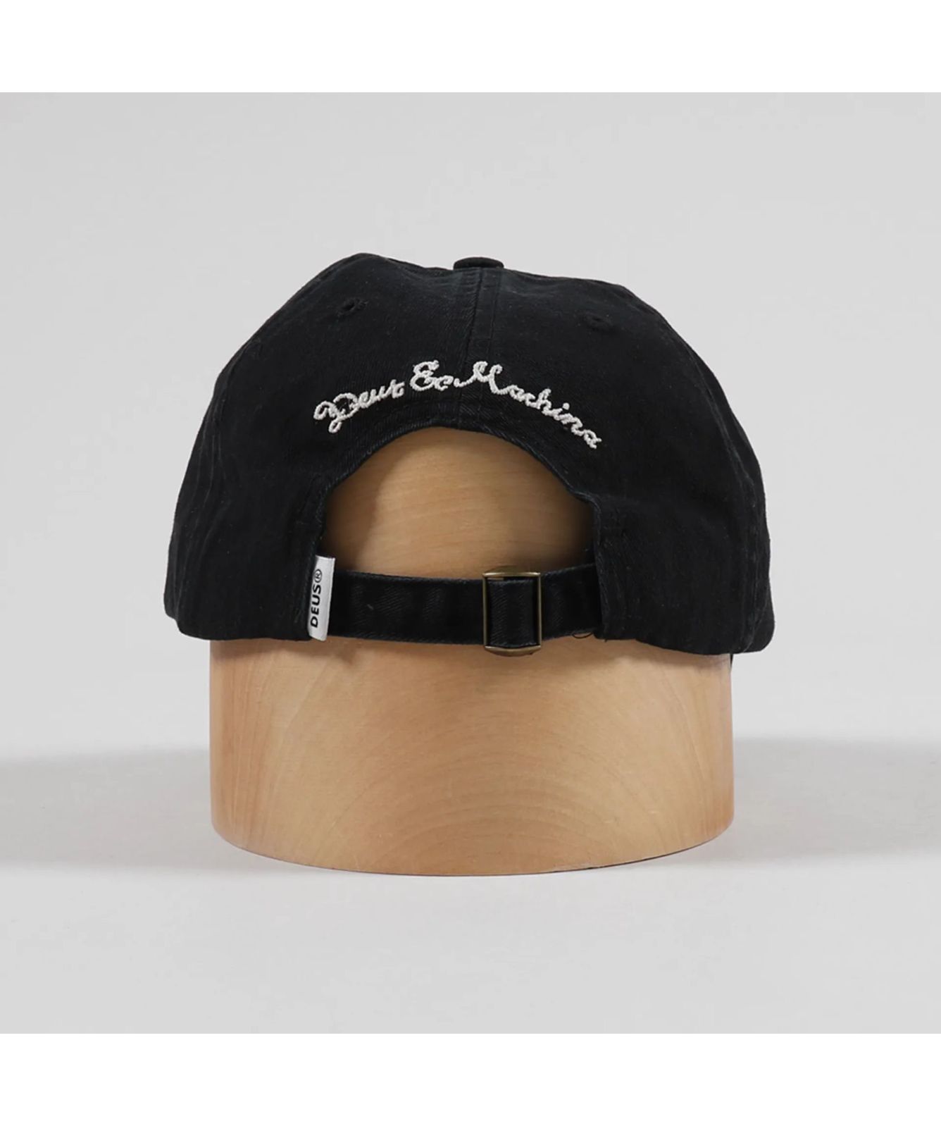 [DEUS EX MACHINA] Shield Standard Dad Cap ★大人気★ Hats | Deus Ex Machina | Shield Standard Dad Cap Dijon