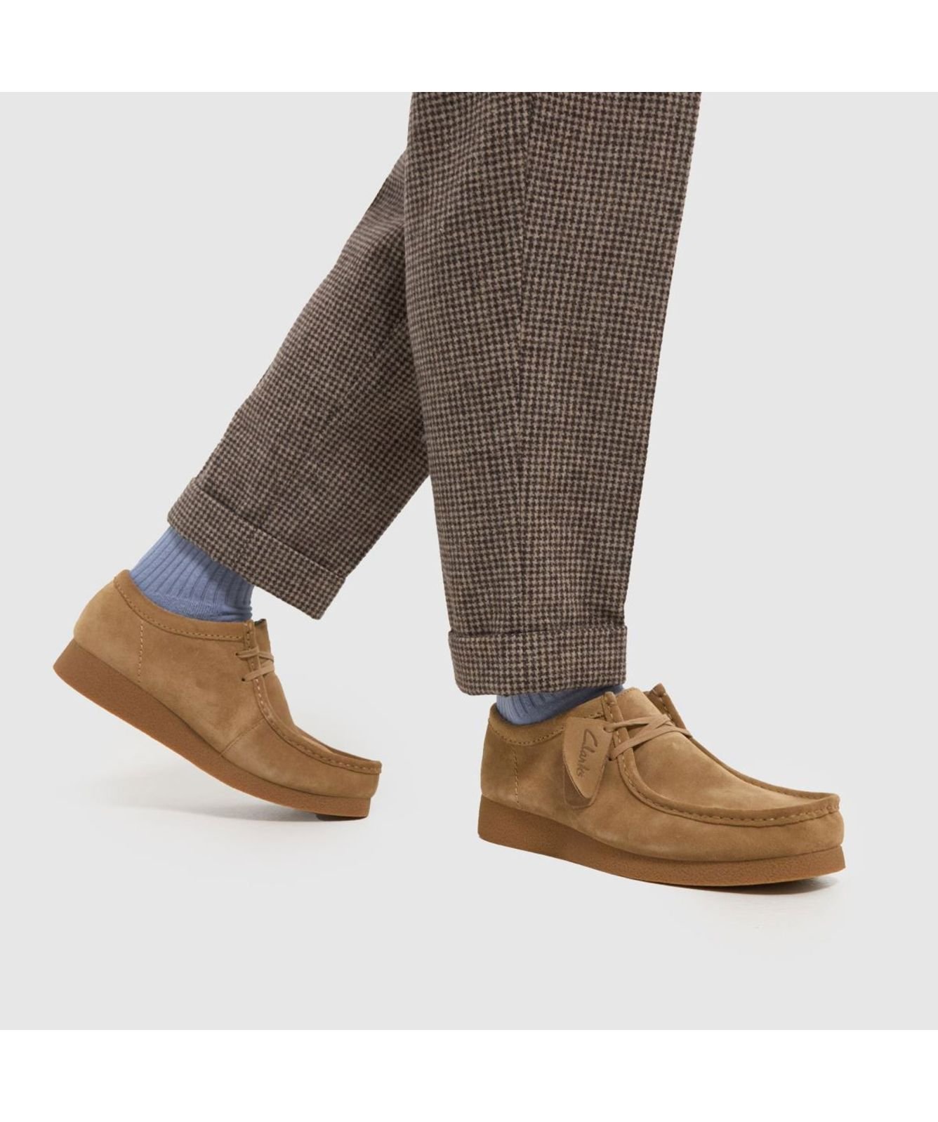 Clarks ワラビー　Dark Sand CLARKS (ｸﾗｰｸｽ) - WALLABEE GTX (ﾒﾝｽﾞ ﾜﾗﾋﾞｰ ｺﾞｱﾃｯｸｽ) Sand