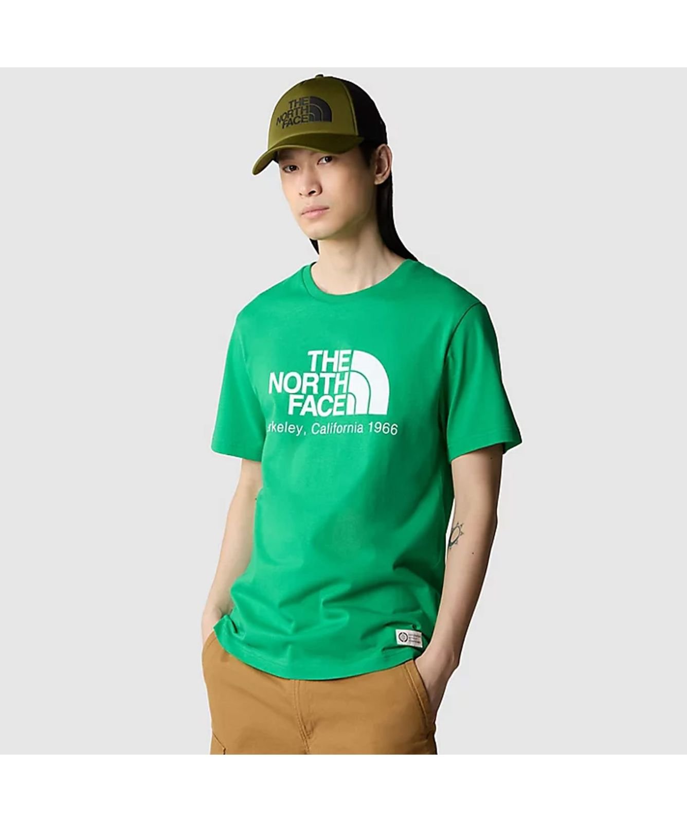The North Face Berkeley Men's T-Shirt in emerald green