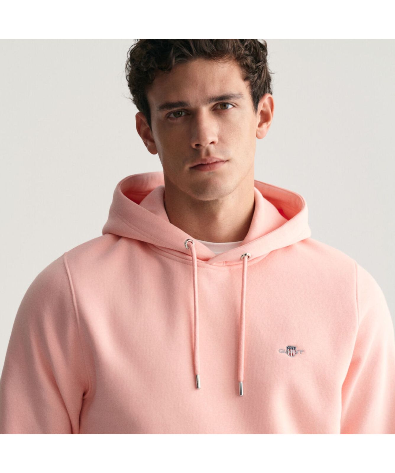 GANT Men's Shield Logo Hoodie in sage-2007058-345-skyblue-474-pink