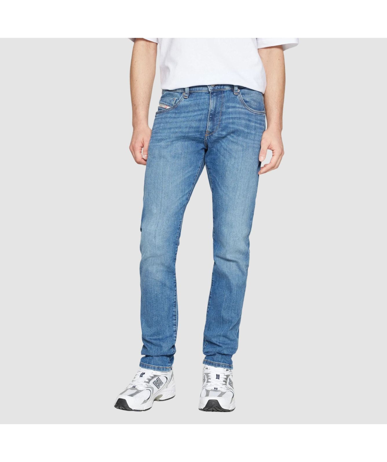 Diesel D-Luster Slim Leg Jean | Light Stone-00SID8-0IHAT -kular 
