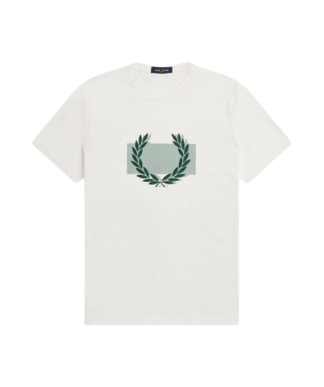 FRED PERRY★Textured Laurel Wreath T-シャツ Fred Perry textured laurel wreath t-shirt in off white | ASOS