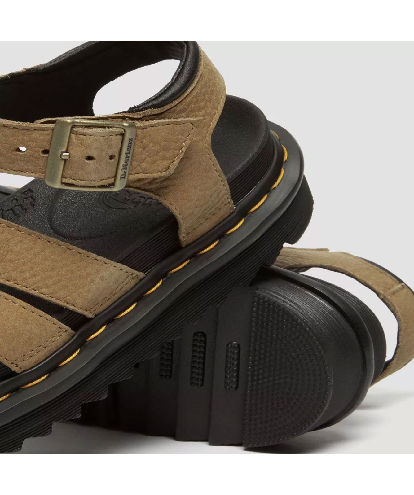 【Dr. Martens】BLAIRE サンダル Tumbled Nubuck Leather Dr. Martens Blaire Tumbled Nubuck Leather Sandals | Shopbop