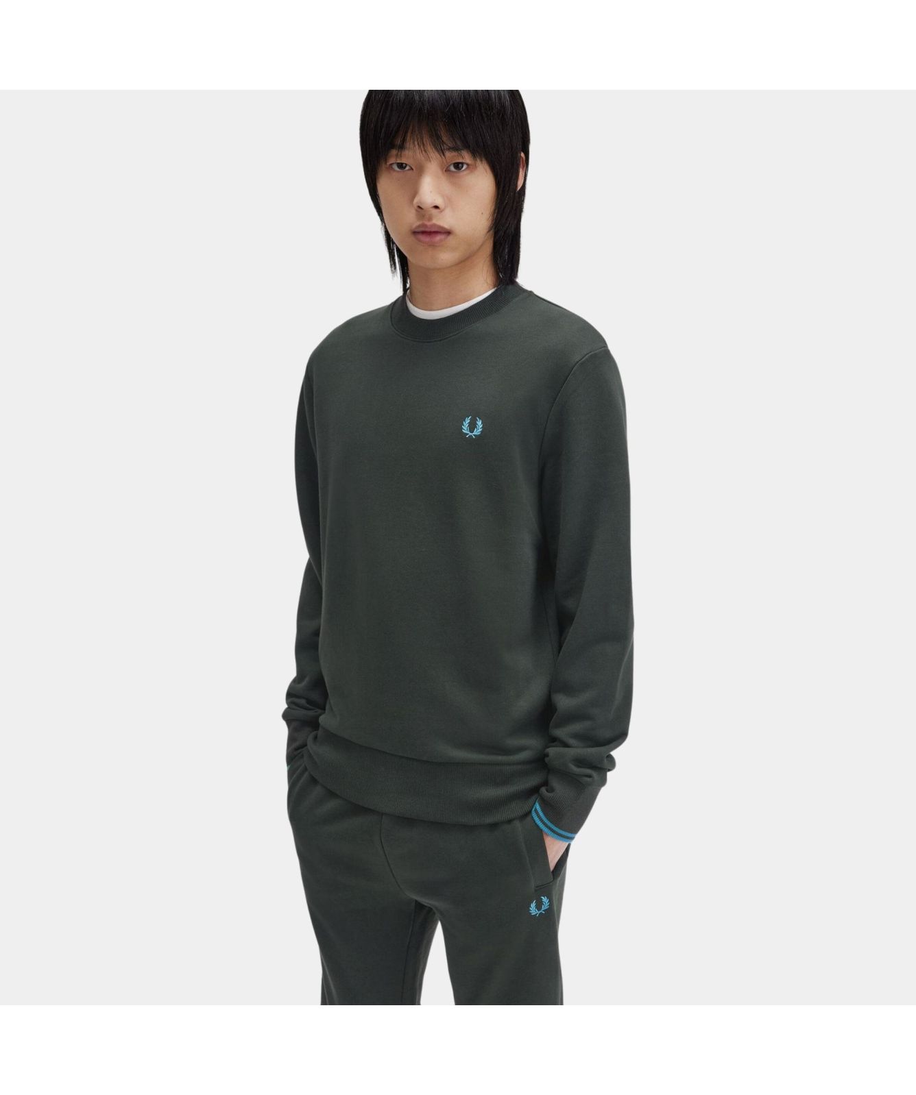 【新品未使用】FRED PERRY M7535 M Field Green Fred Perry M7535-638 Mens Crew Neck Sweatshirt Field Green