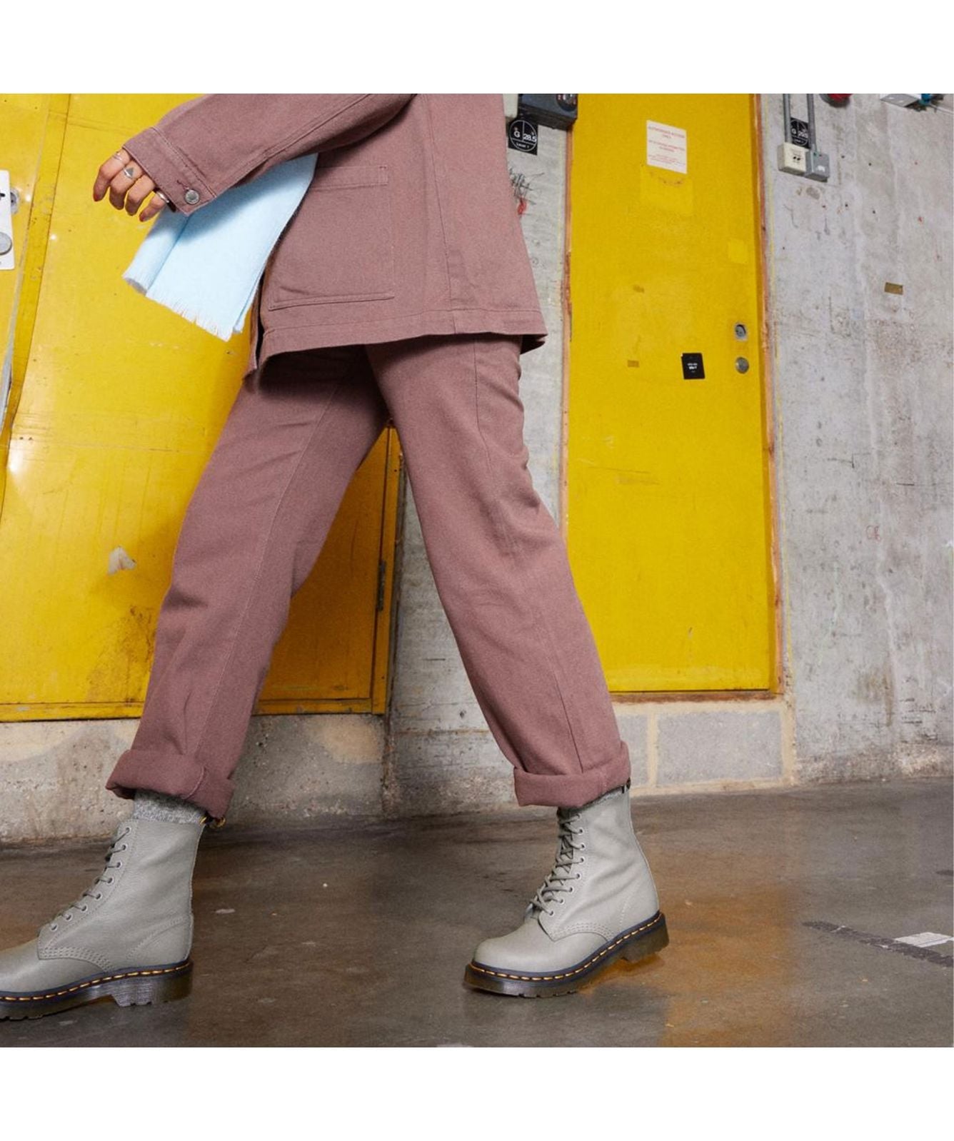 Dr Martens Pascal Virginia Wearing Shop Dr Martens 1460 Pascal