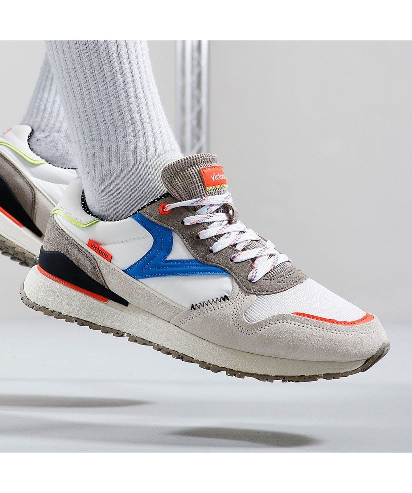 Victoria V1985 Sneaker Wing Metal Donna - Basso, Tessuto, Tacco Piatto - Scarpa Sportiva Casual