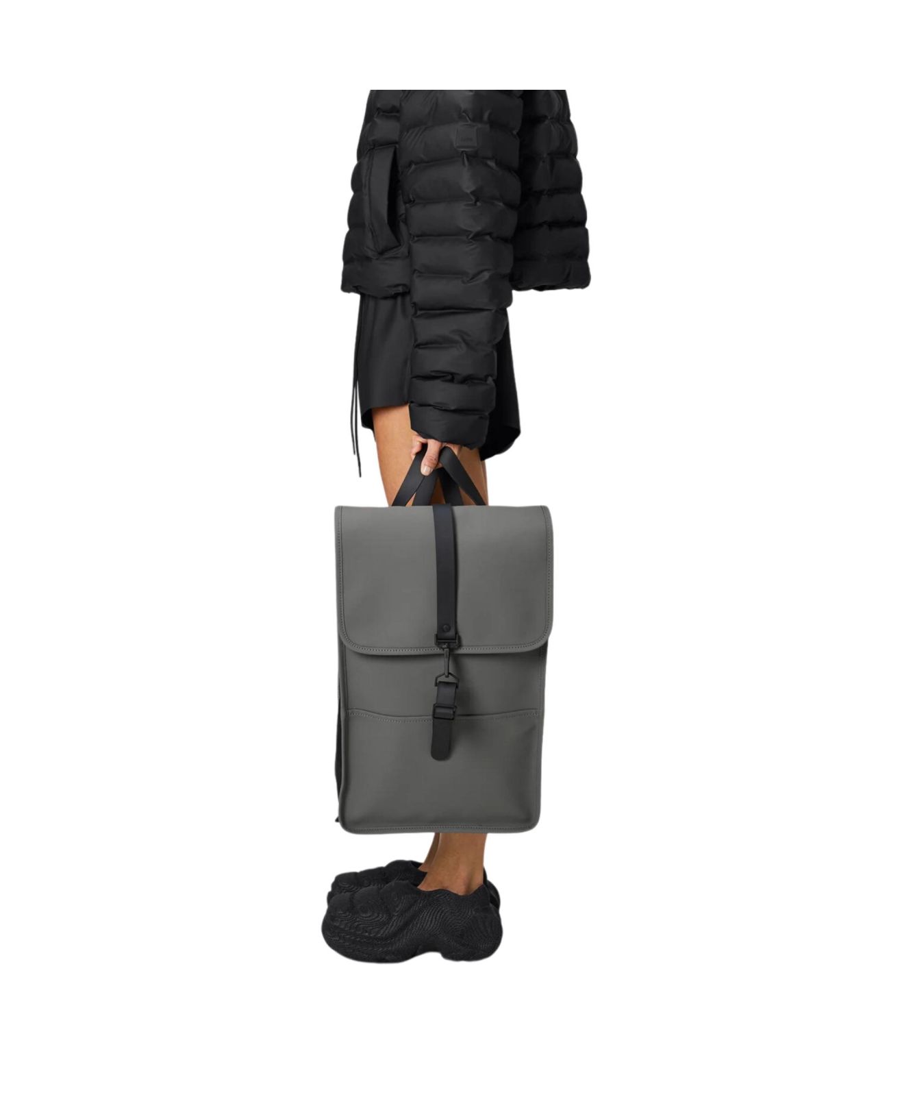 backpack trinity traveler TOM BIHN Trinity Review