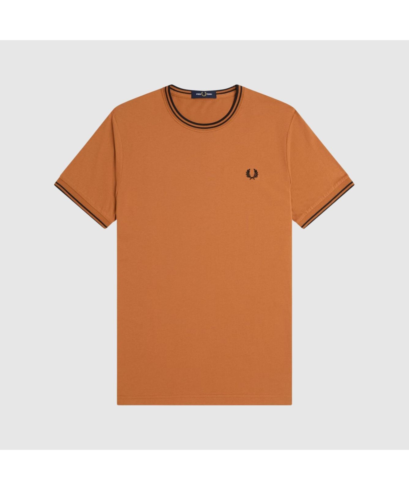 Fred Perry Twin Tipped T-Shirt | Rust-M1588-W94-Ecru-X01-D/Green