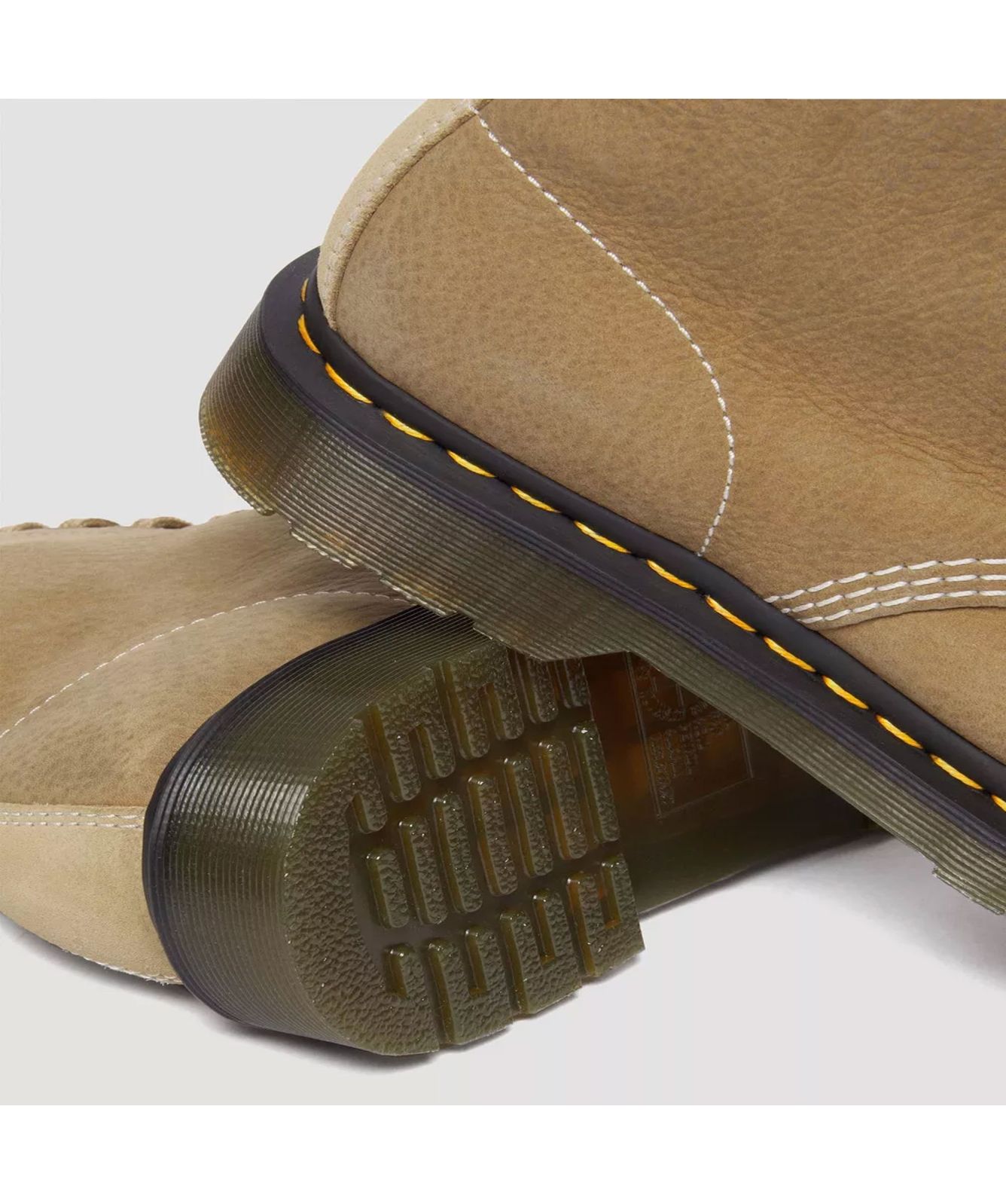 Dr Martens★1460 TUMBLED NUBUCK★SAVANNAH TAN★兼用 Shop Dr Martens 1460 Tumbled Nubuck in Brown and Neutrals