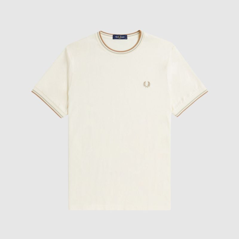 ★FRED PERRY★ Sharp Lip Jersey T-Shirt Ecru AFPM2518679S64 Fred Perry Twin Tipped T-Shirt | Rust-M1588-W94-Ecru-X01-D